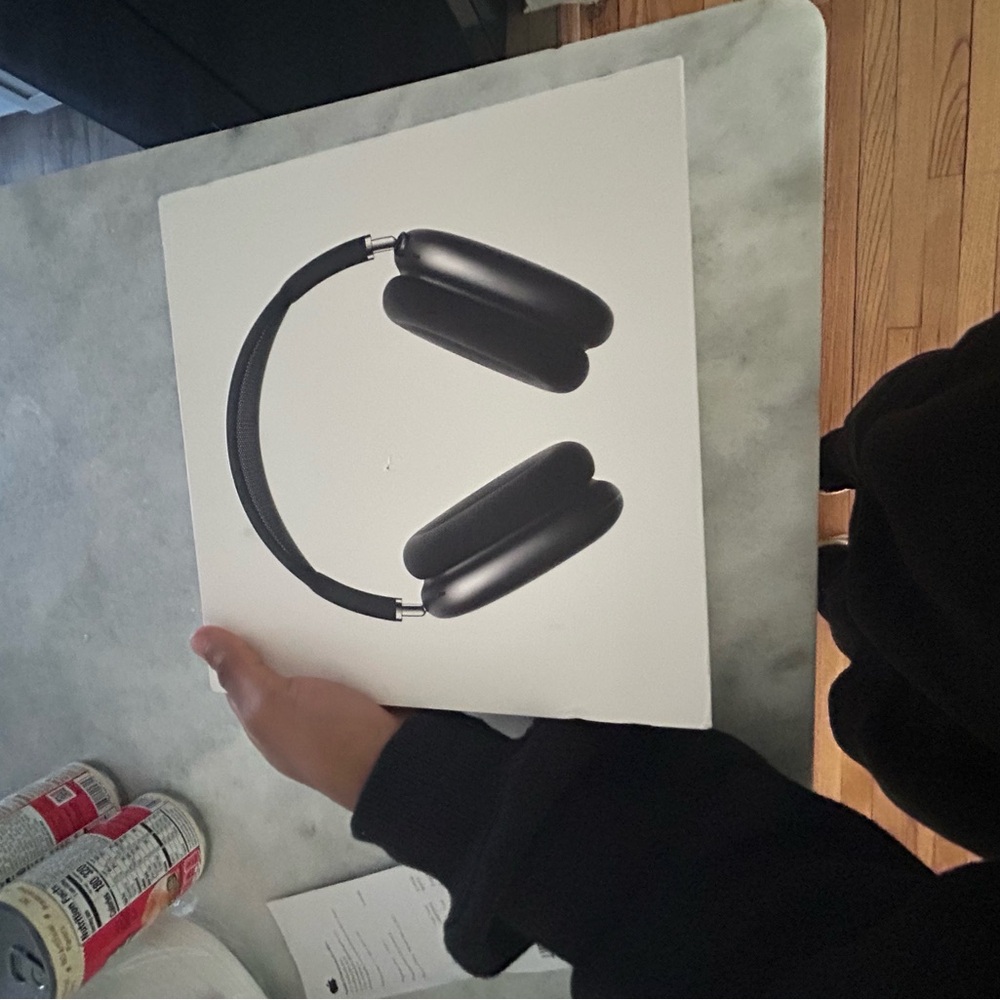 Apple Black Over-Ear Headphones with Sleek Design